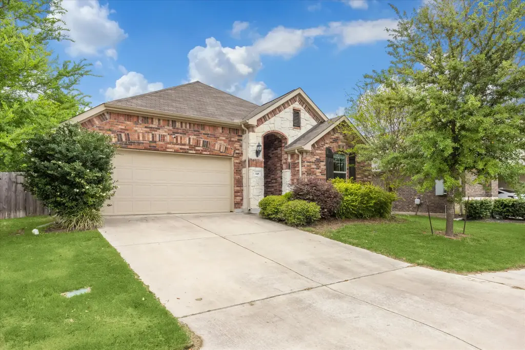 148 Peacock Trail, Buda