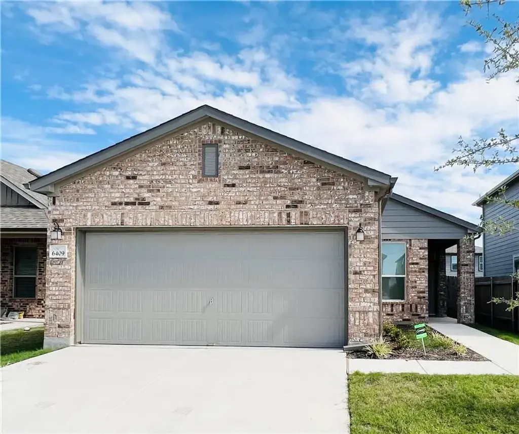6409 Wagon Spring Street, Del Valle