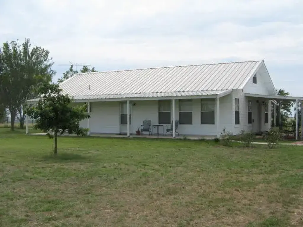 2985 County Road 426, Thrall