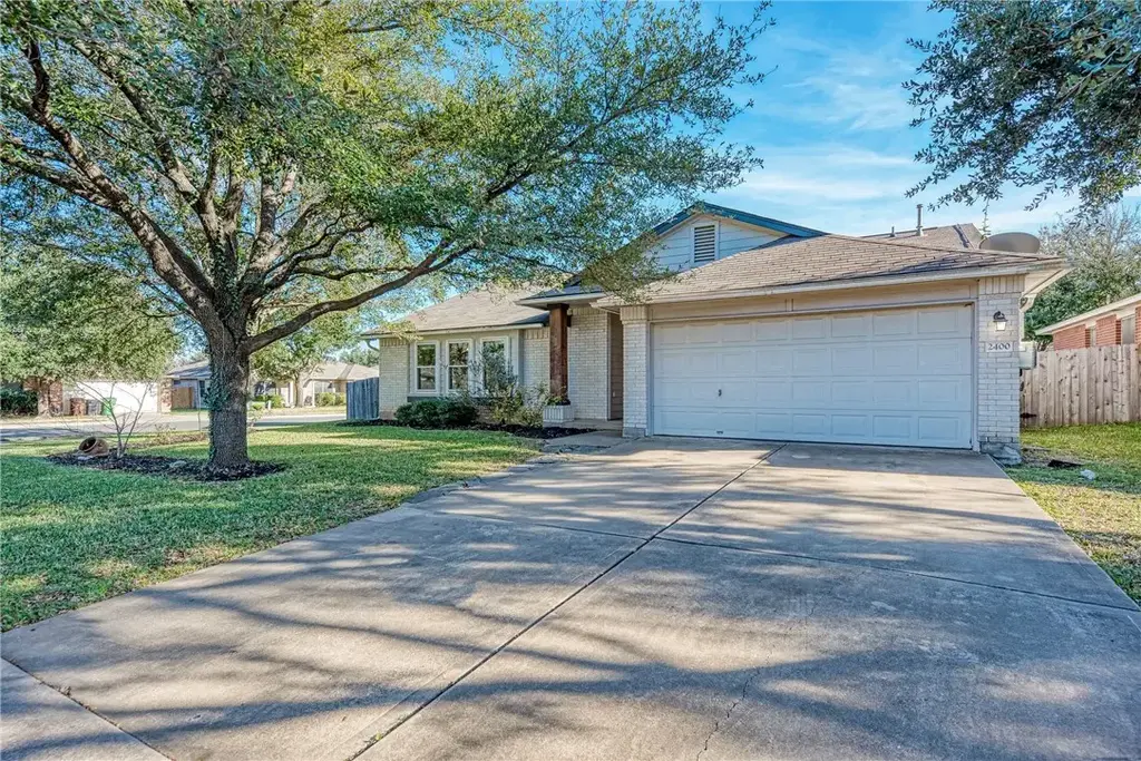 2400 Hallie Lane, Round Rock
