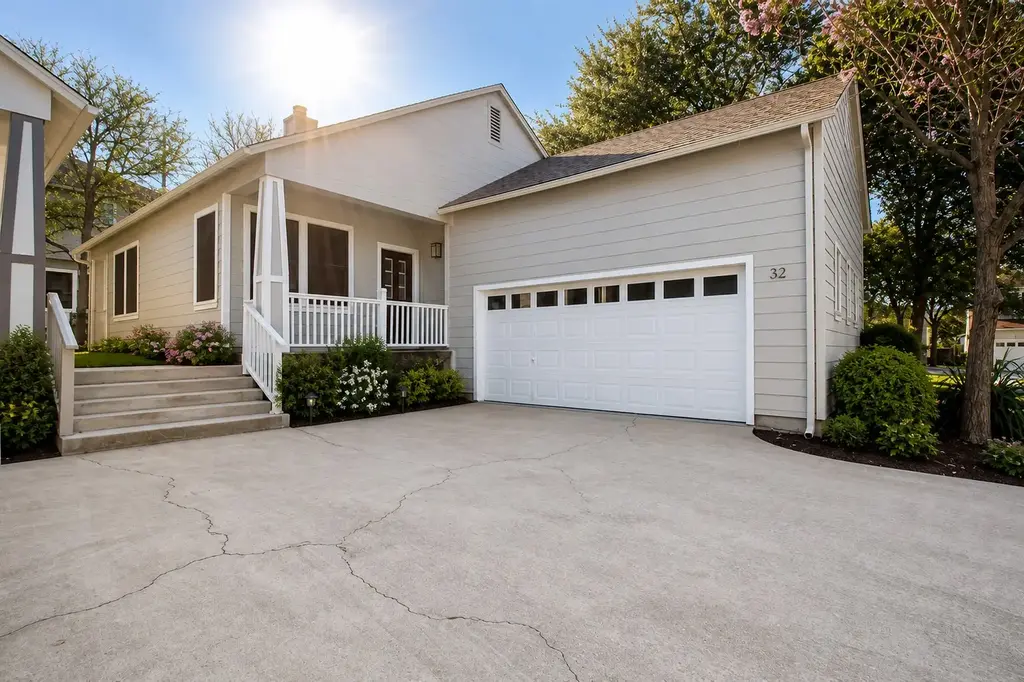 1011 Brodie Street 32, Austin