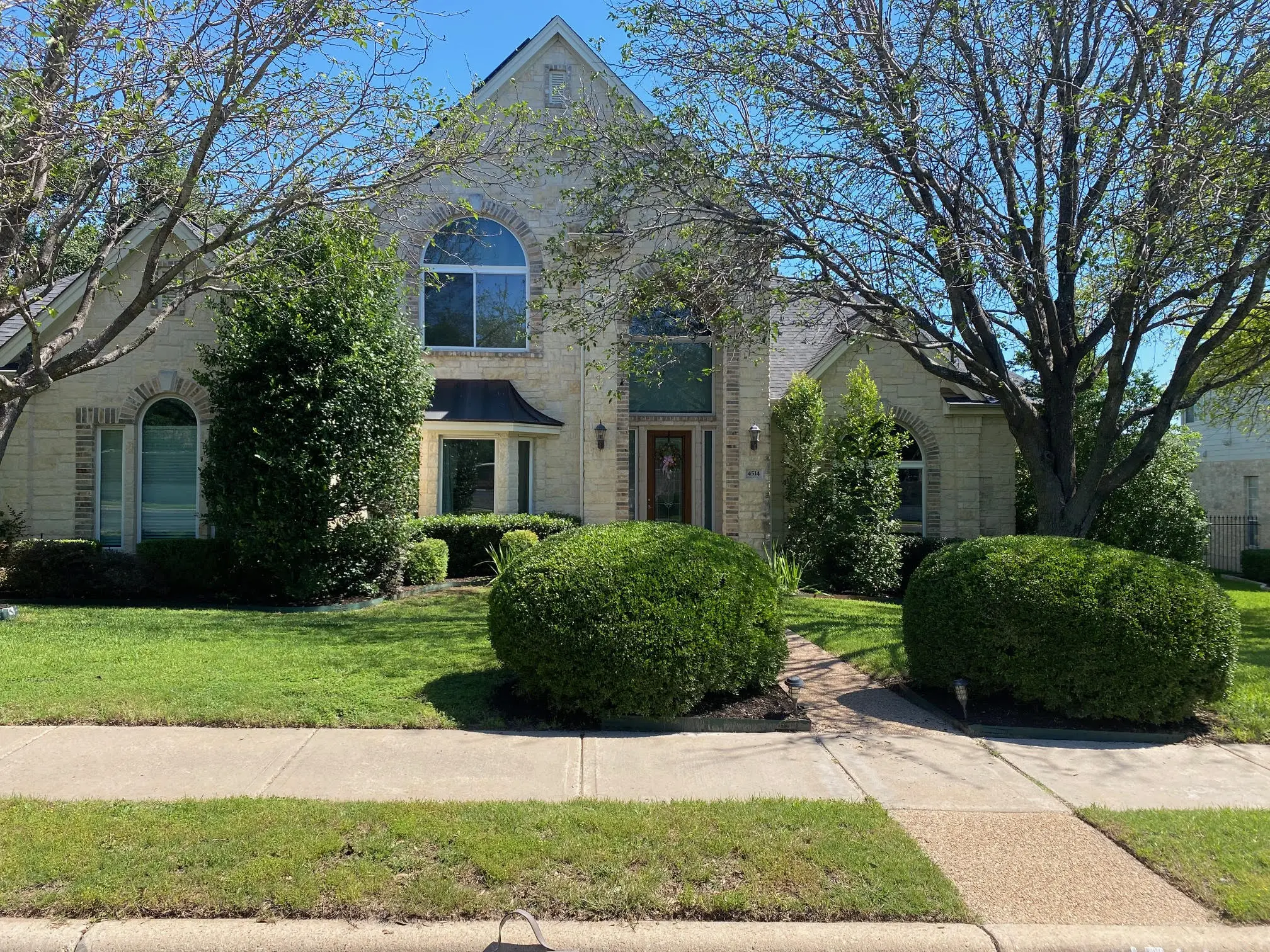 Photo of Listing #3955947