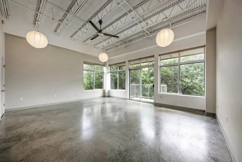 2401 E 6th Street 3046, Austin