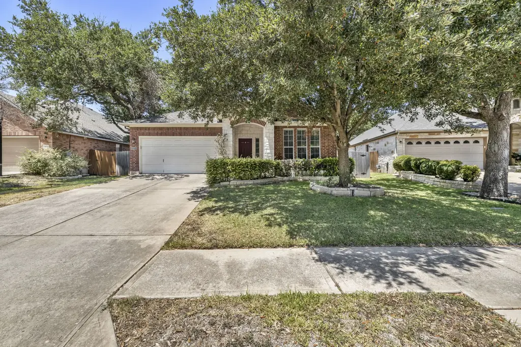 3748 Pine Needle Circle, Round Rock