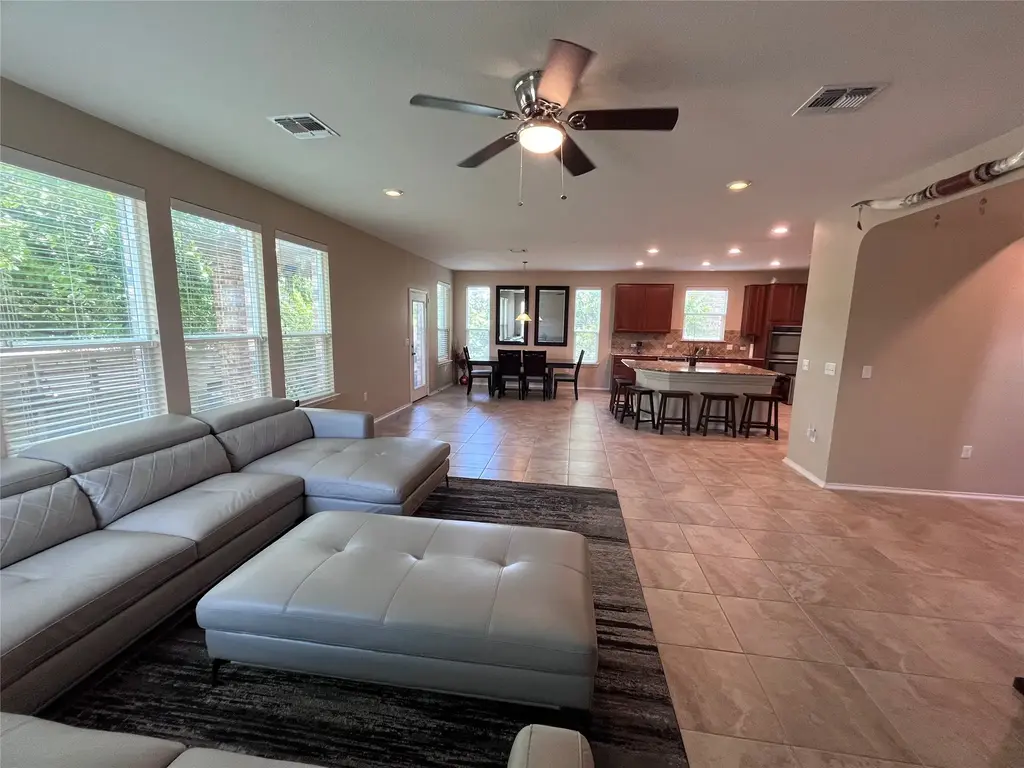 12425 Calibri Lane, Austin