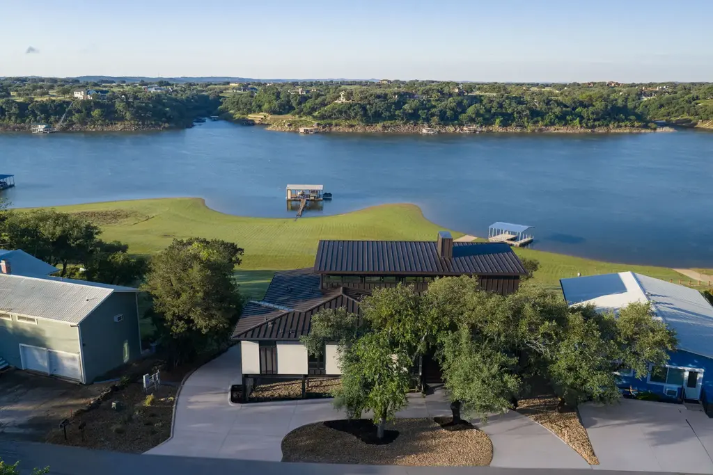 25623 Singleton Drive, Marble Falls