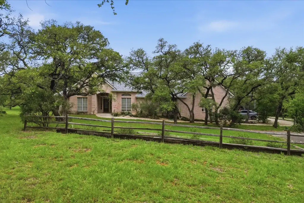 1100 Appalachian Trail, San Marcos