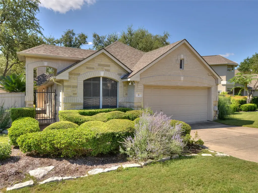 11 Troon Drive, Austin