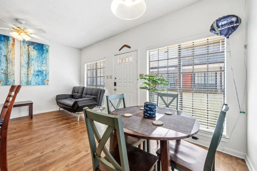 912 W 22nd Street 309, Austin