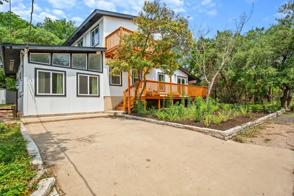 3904 Highland Drive, Austin