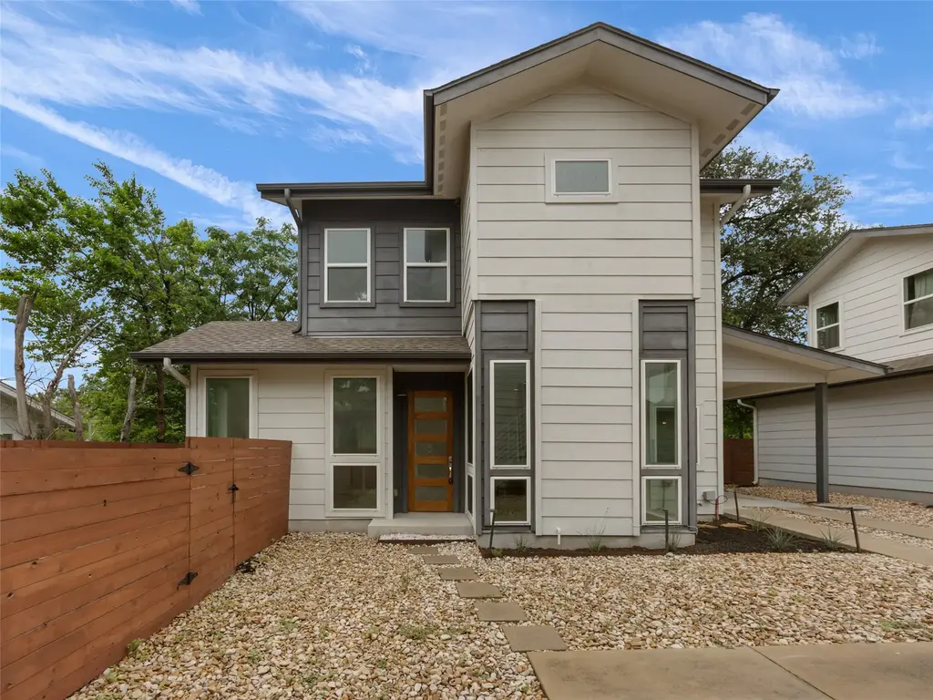 513 W Croslin Street B, Austin