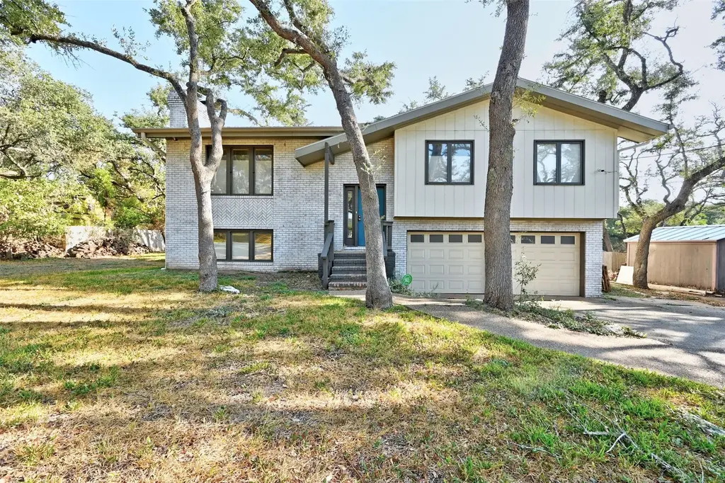 10102 Murmuring Creek Drive, Austin