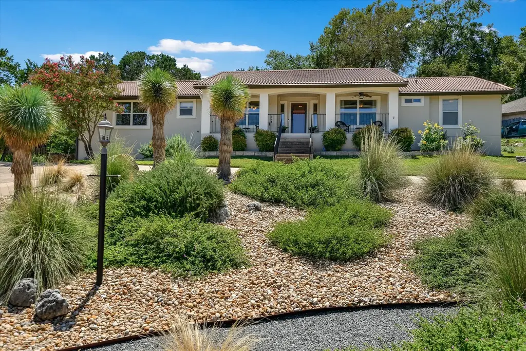 308 Palos Verdes Drive, Lakeway