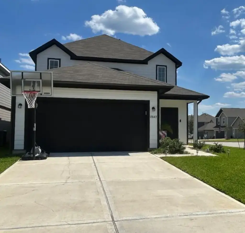 2547 Steelhead Drive, Conroe