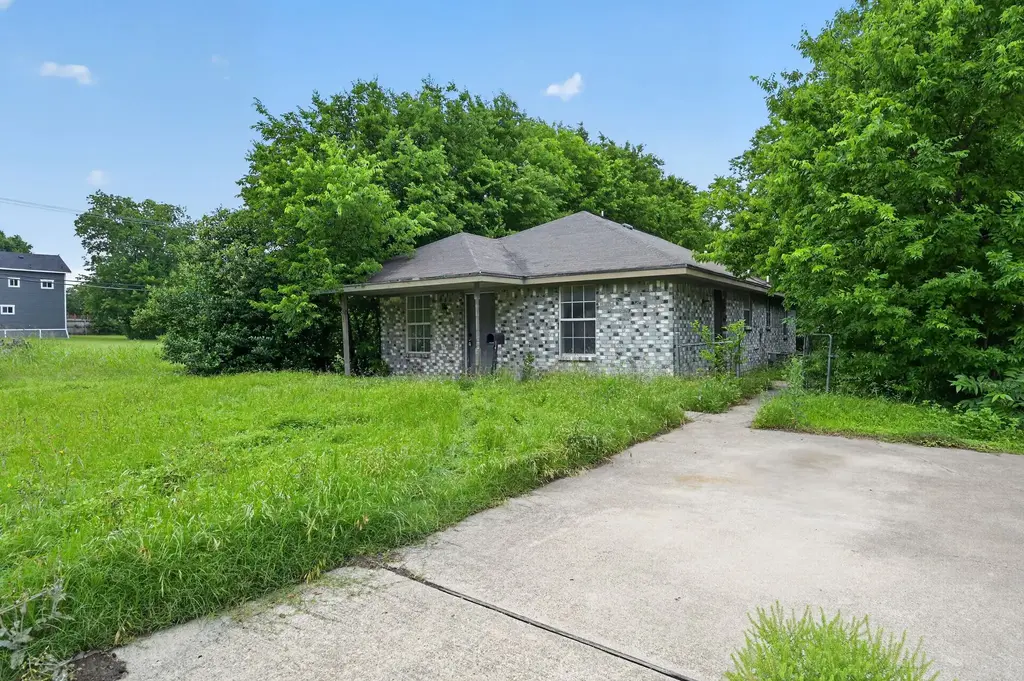 1003 S 4th Street, Temple