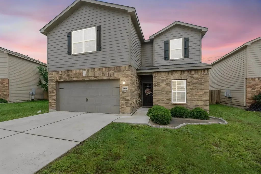 660 Yearwood Lane, Jarrell