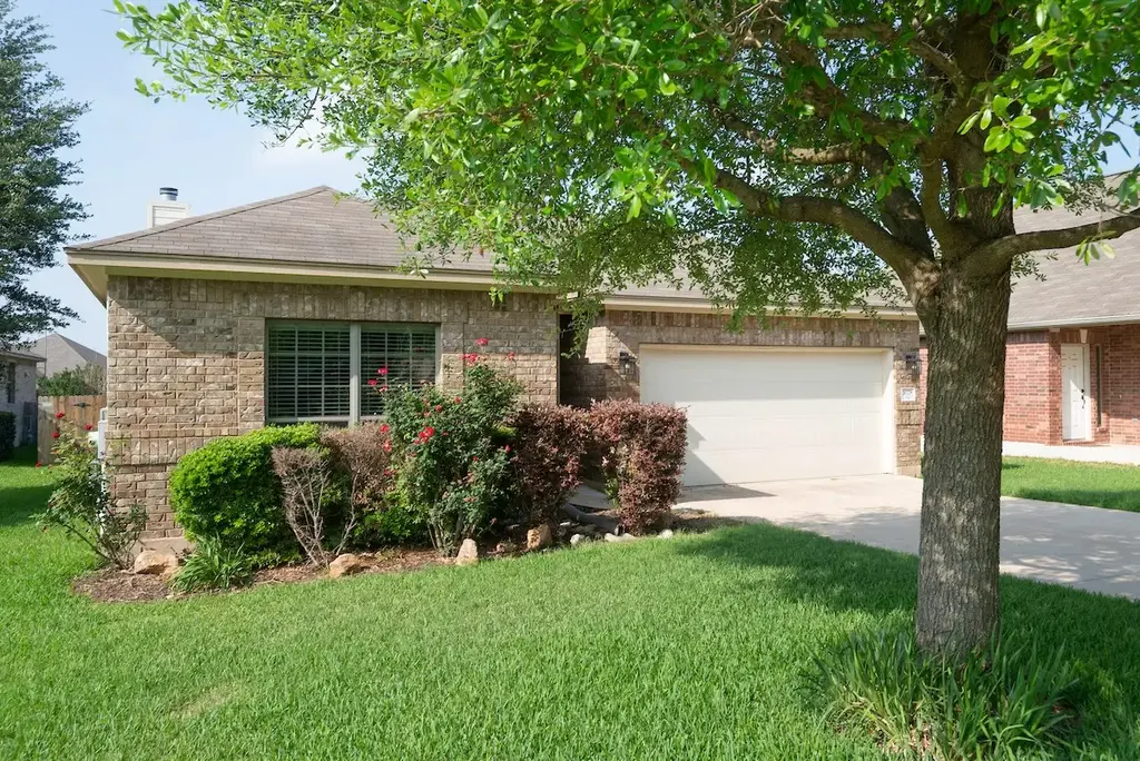 1078 Sussex Way, Round Rock