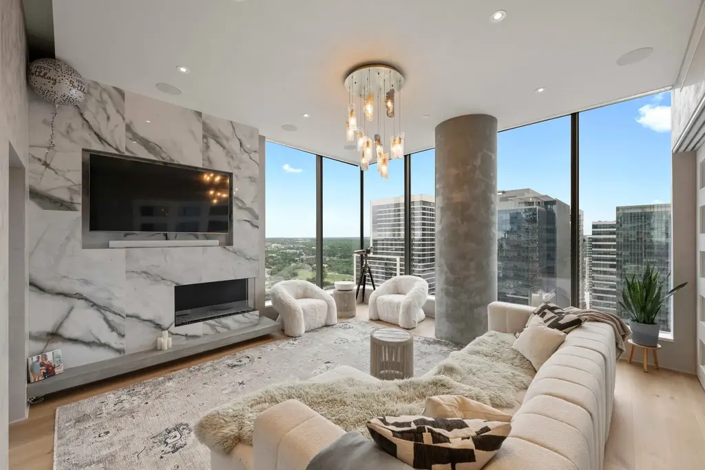 210 Lavaca Street 2706, Austin