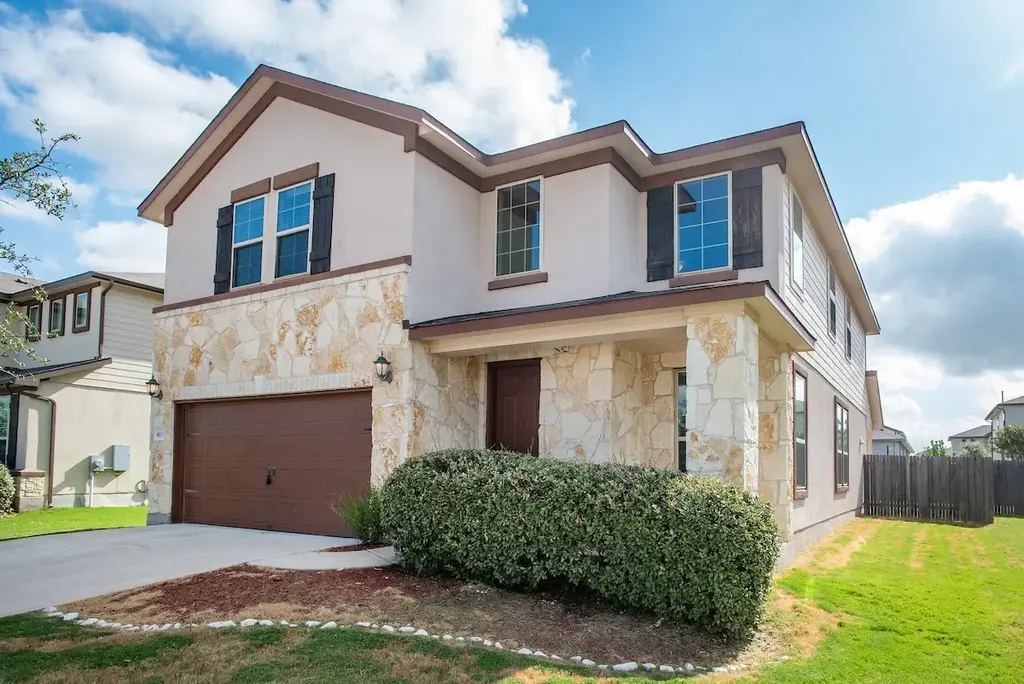 8113 Rosano Street, Round Rock