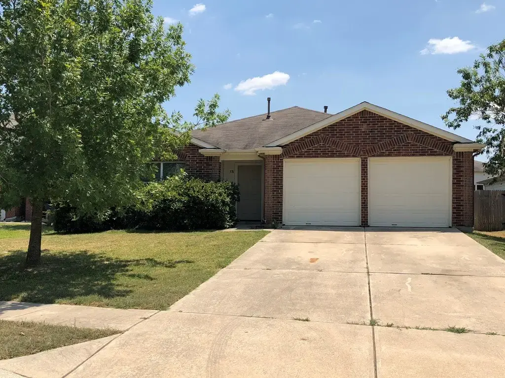 376 Spruce Drive, Kyle