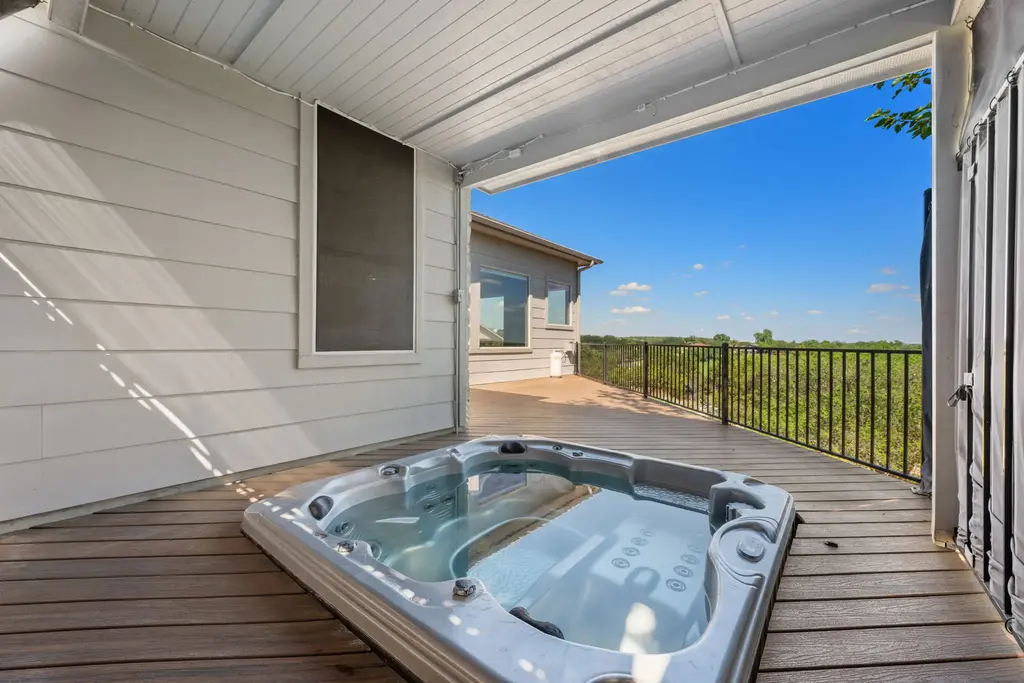 20510 Houston Cove, Lago Vista
