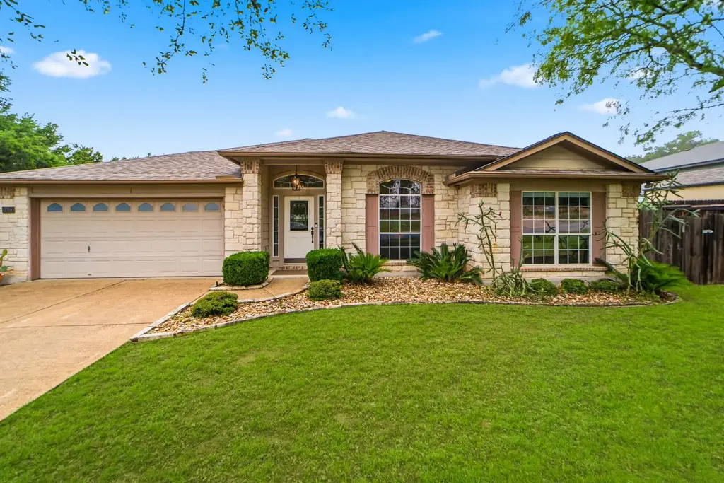 2602 Warren Cove, Lago Vista