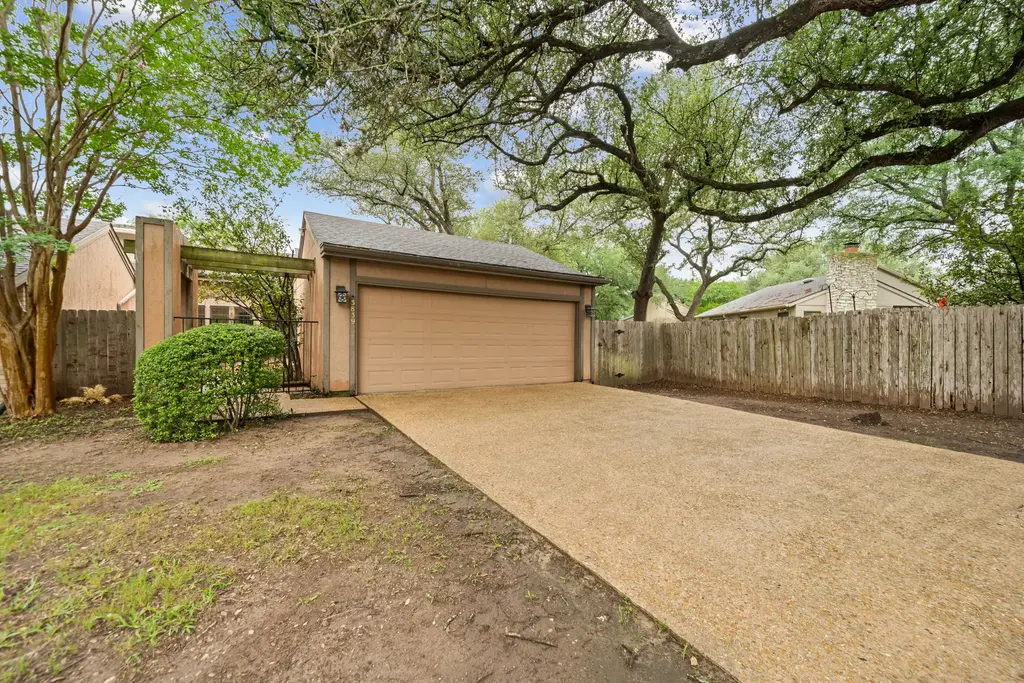 3839 Steck Avenue, Austin
