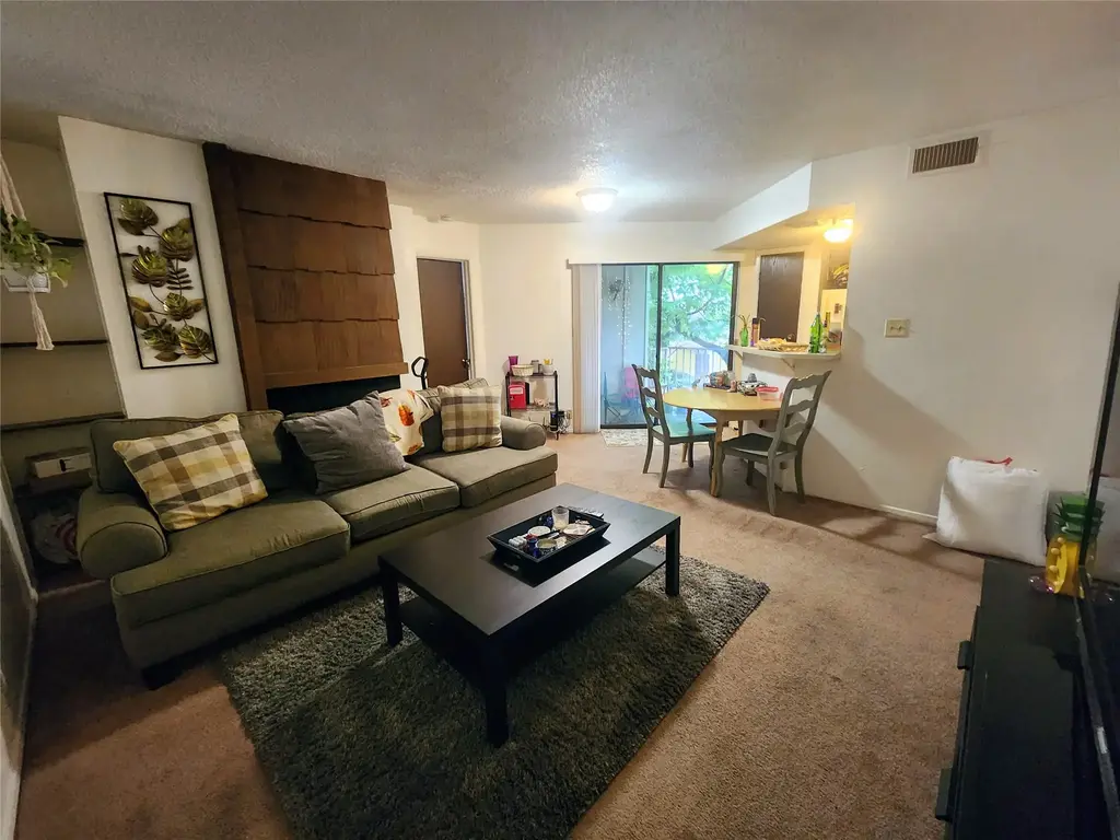 701 W 25th Street 8, Austin