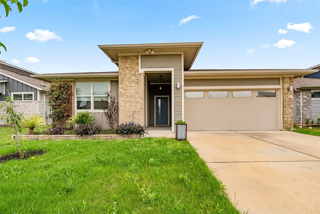7513 Smallwood Drive, Austin