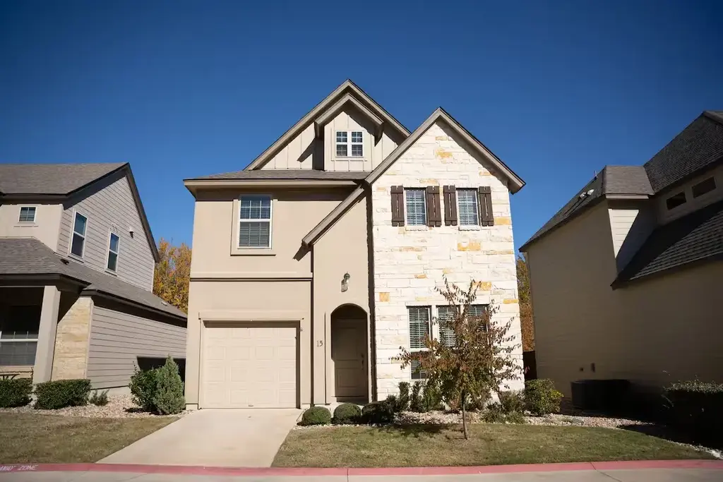 13501 Metric Boulevard 15, Austin