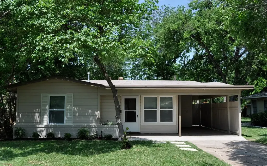 7702 Rutgers Avenue, Austin