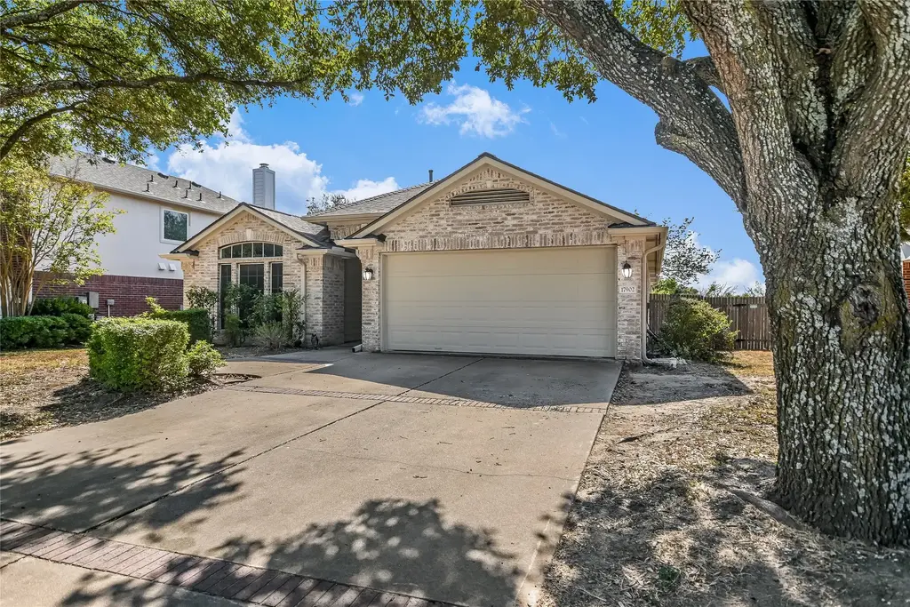 17902 Quitman Mountain Way, Round Rock