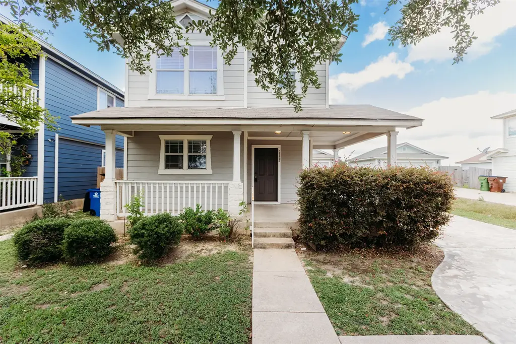 2122 Bluffstone Drive, Round Rock
