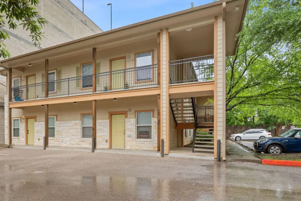2106 Cullen Avenue 206, Austin