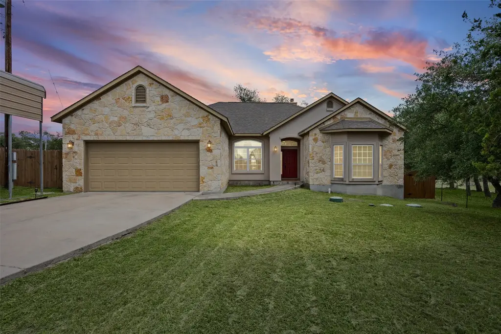 10409 Little Creek Circle, Dripping Springs