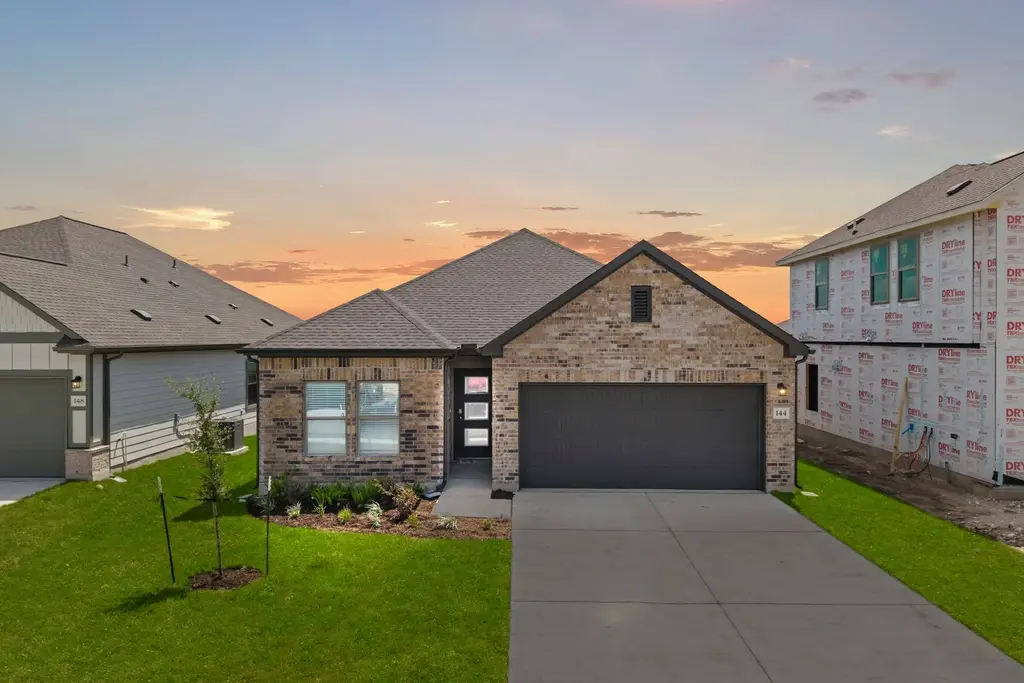 144 Wind Hill, Jarrell