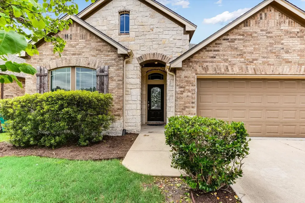 203 Gaspar Bend, Cedar Park