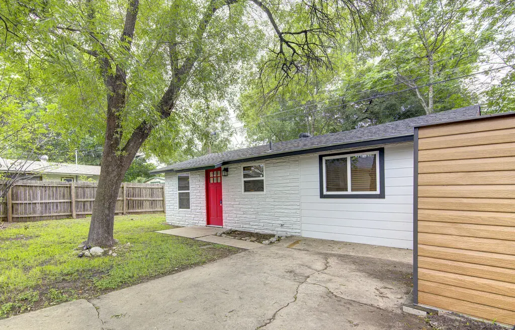1711 Brentwood Street B, Austin