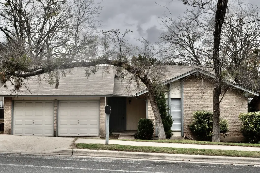 908 Speer Lane, Austin