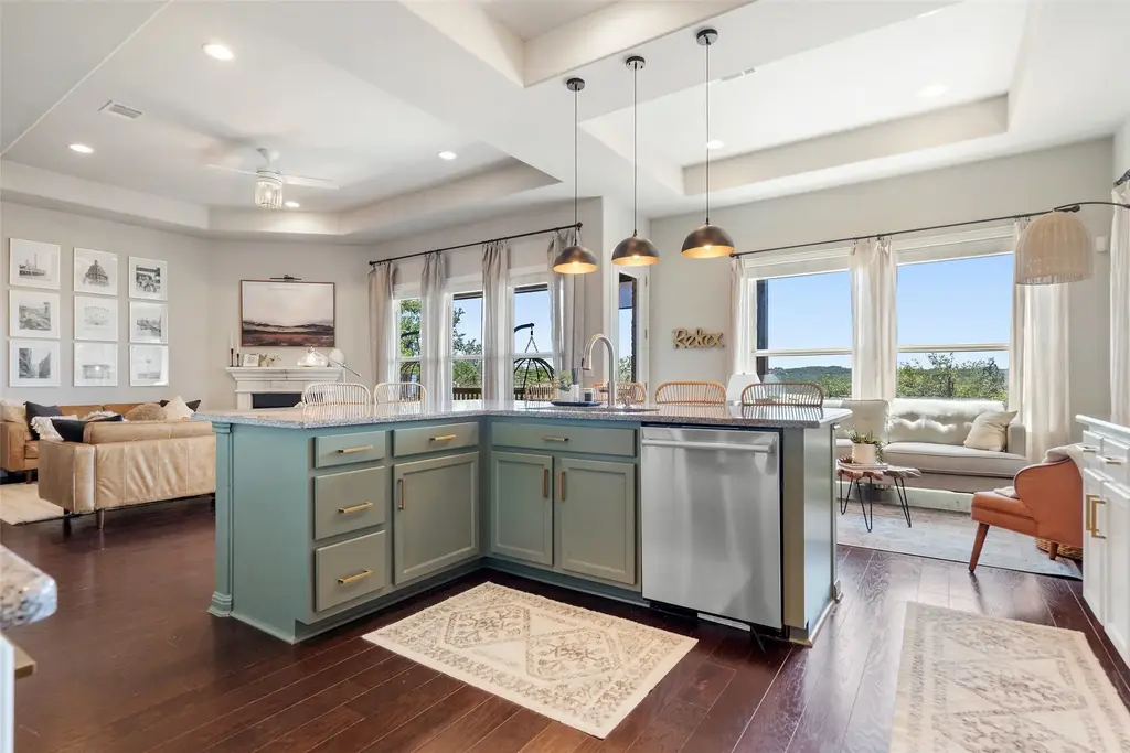 22104 Verbena Parkway, Spicewood