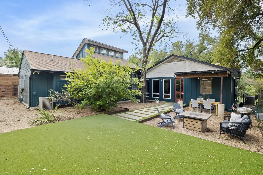 2800 Cherry Lane, Austin