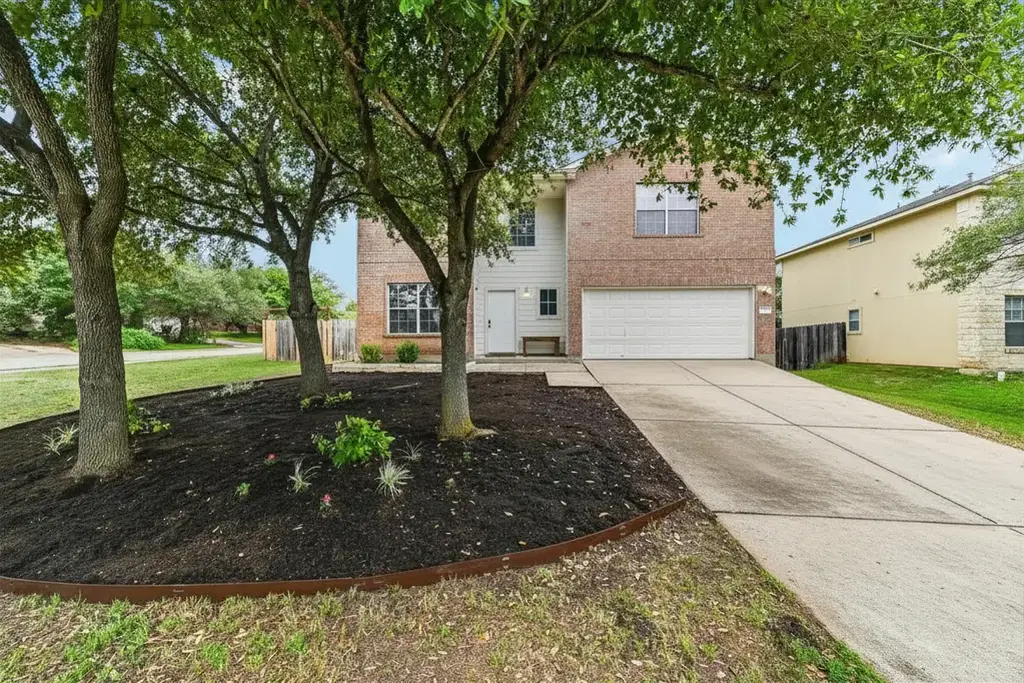 113 Sawgrass Circle, Kyle