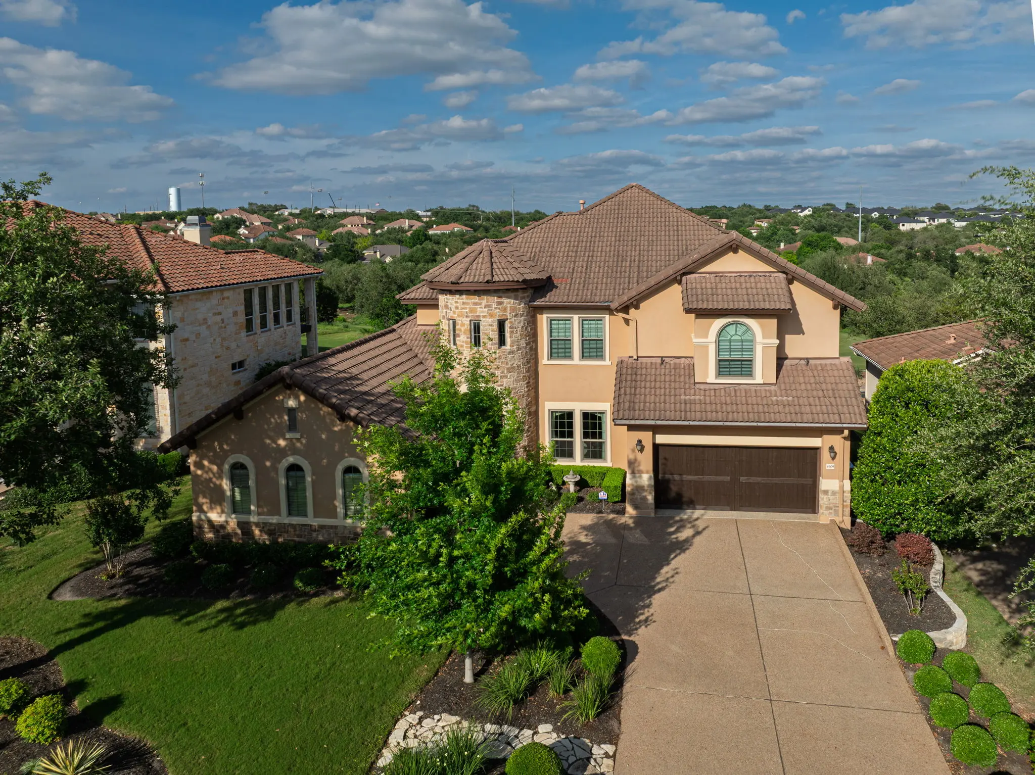 Photo of Listing #6450137