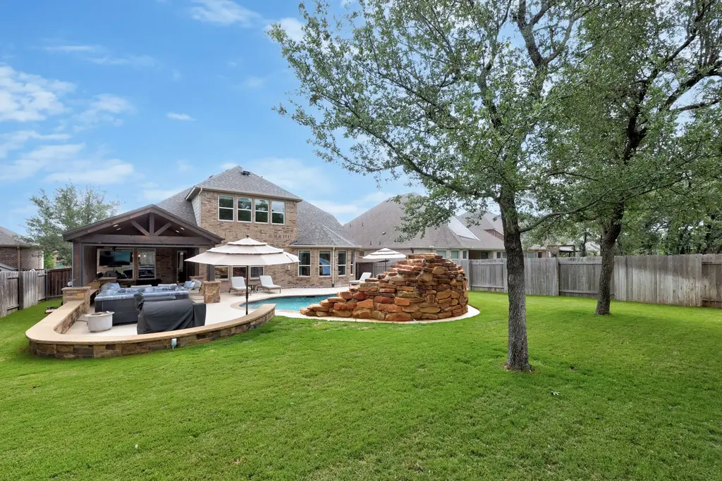 1549 Humble Live Drive, Leander