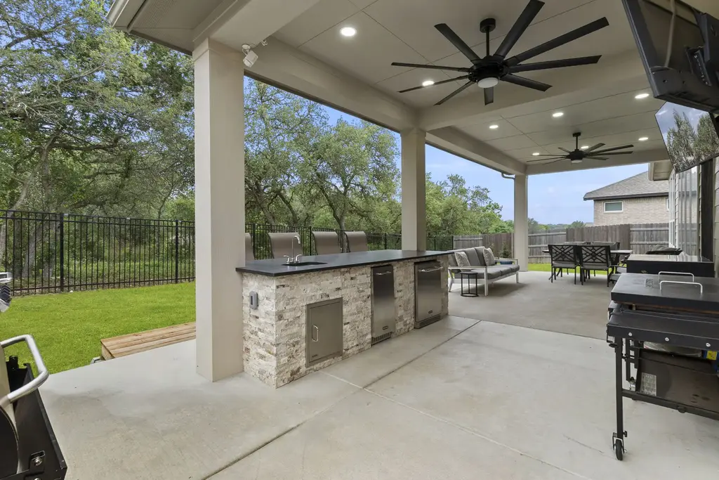 460 Constitution Way, Kyle