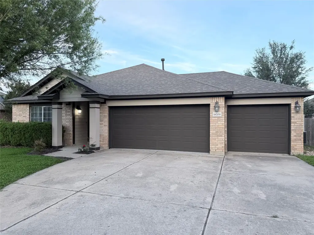18709 Caisteal Castle Path, Pflugerville