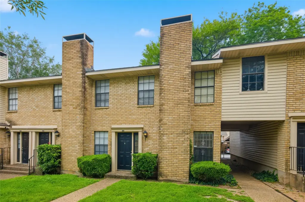 8400 Jamestown Drive 534, Austin