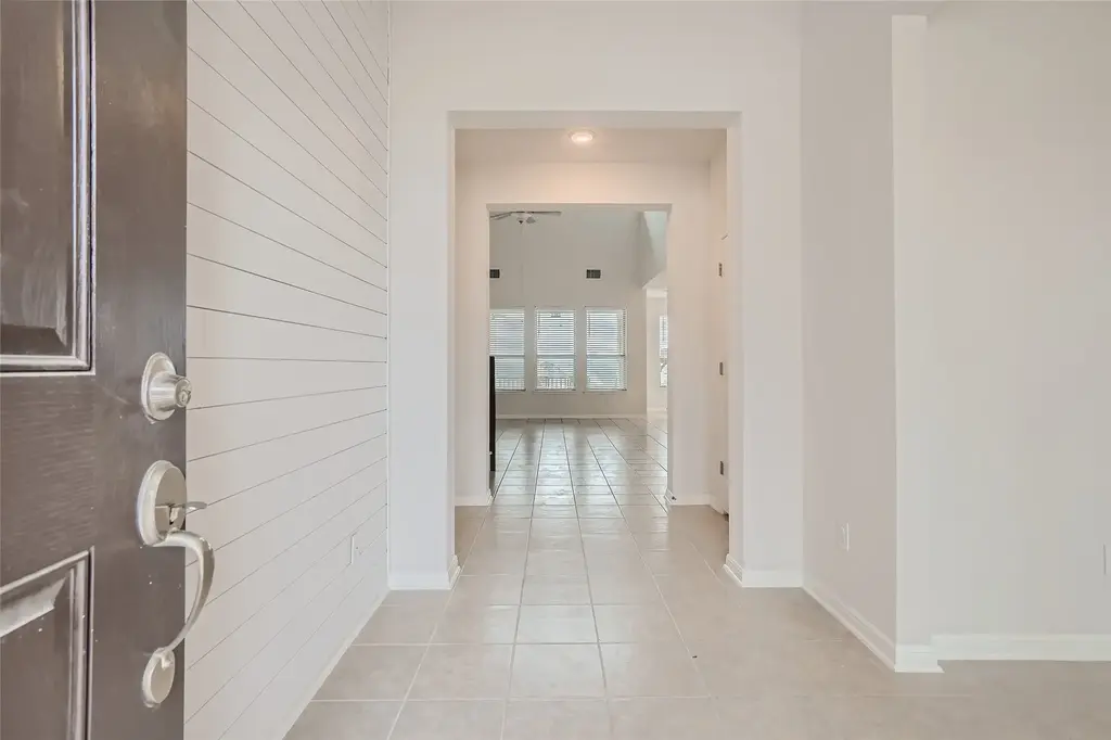 1221 Trevi Fontana Drive, Austin