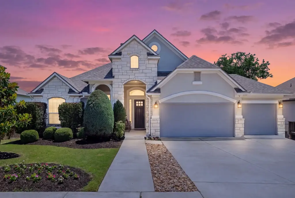 309 Rancho Sienna Loop, Georgetown