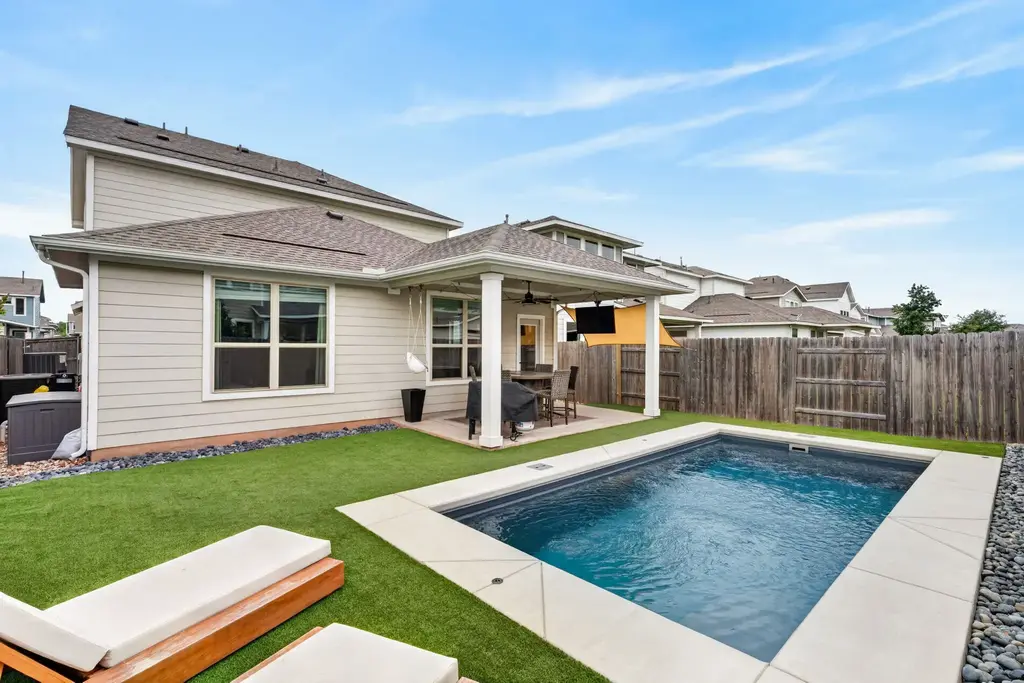 8604 Cottage Rose Drive, Austin
